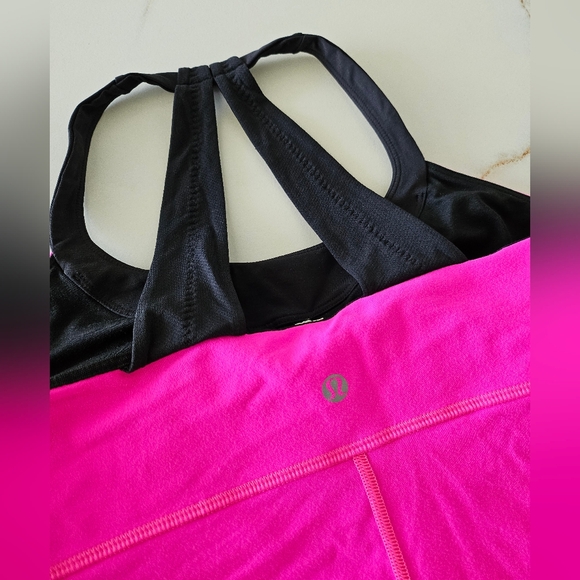 Lululemon Athletica Scoop Me Up Tank in Raspberry Glo Light / Black Sz 6? Active - Picture 6 of 12